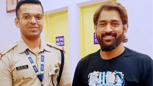 CISF officer gets inspired by MS Dhoni’s ‘never-lose-hope’ philosophy